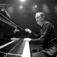 Image for article: Andrián Pertout’s monumental piano work ‘Luz Meridional’ is full of delights